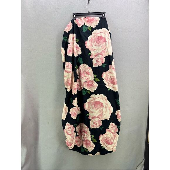 Emily & Merritt Pottery Barn Kids Black Bed Of Roses Organic Crib Fitted Sheet - Picture 7 of 7